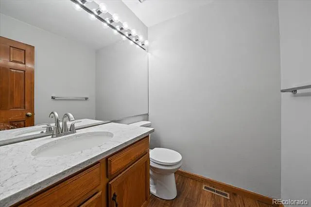 1922 S Hannibal Court #B Aurora, CO 80013