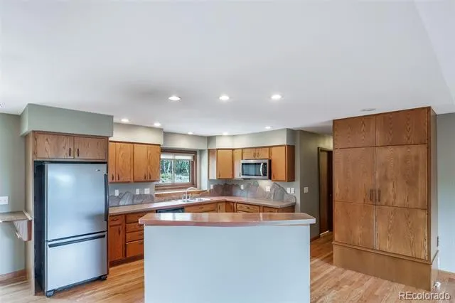 1191 Tenderfoot Drive Larkspur, CO 80118