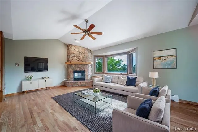 1191 Tenderfoot Drive Larkspur, CO 80118
