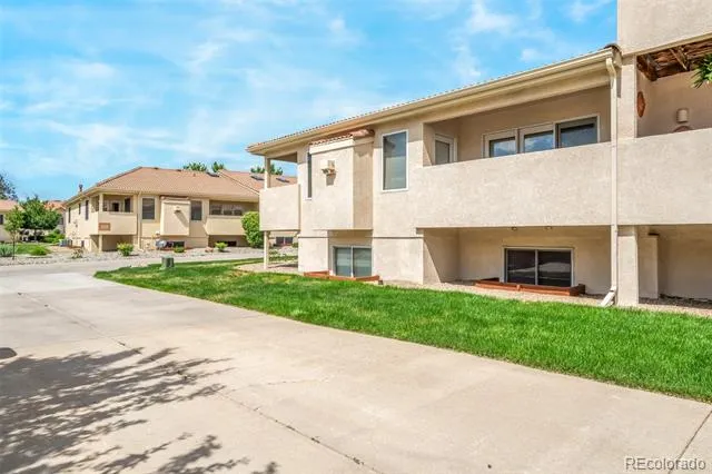 214 Luxury Lane Colorado Springs, CO 80921