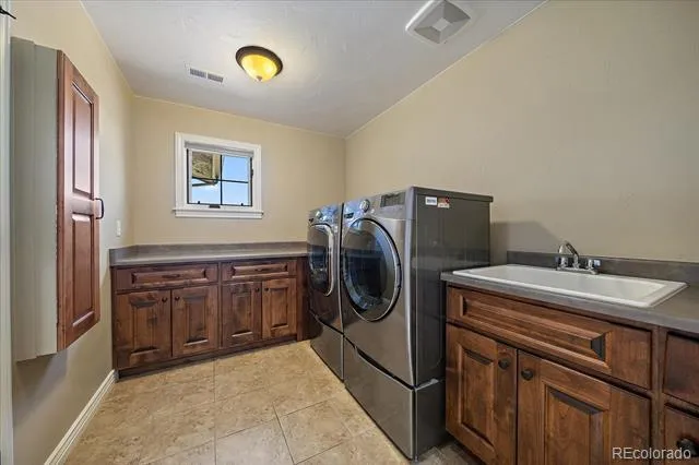 9261 Blue Spruce Lane Niwot, CO 80503