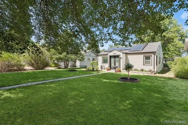 1761 Rosemary Street Denver, CO 80220