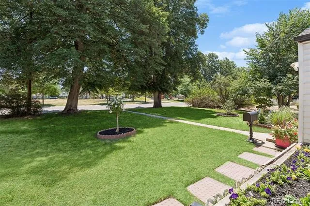 1761 Rosemary Street Denver, CO 80220