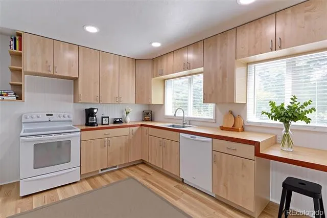 320 S Clay Street Denver, CO 80219