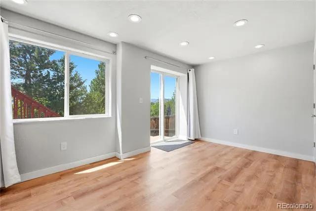 6048 W Ida Drive Littleton, CO 80123