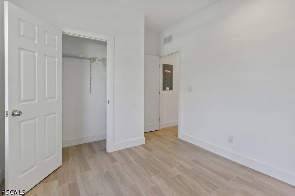Grayson Avenue Alva, FL 33920