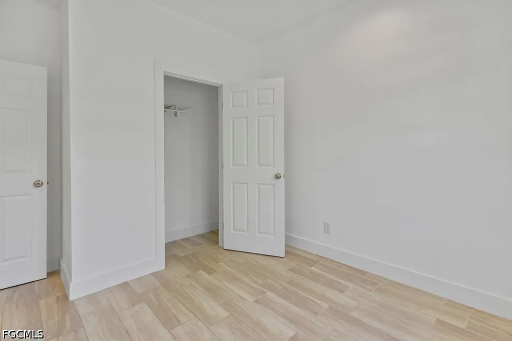 Grayson Avenue Alva, FL 33920