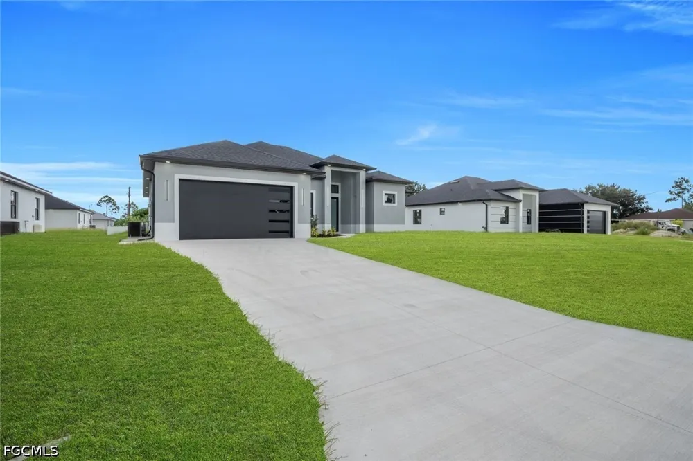 6th Street SW Lehigh Acres, FL 33976