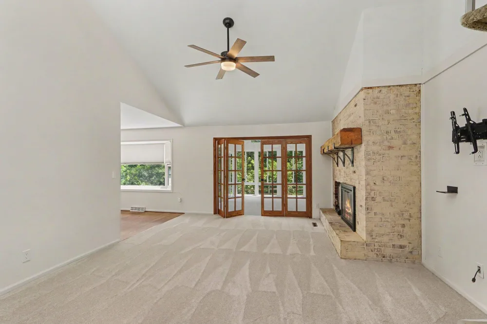 223 Dogwood Trail Battle Creek, MI 49017