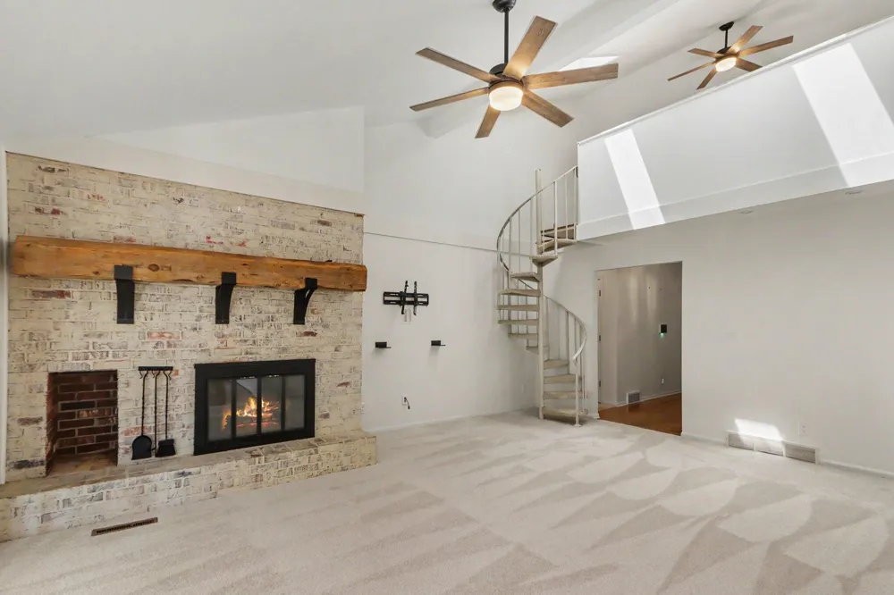 223 Dogwood Trail Battle Creek, MI 49017