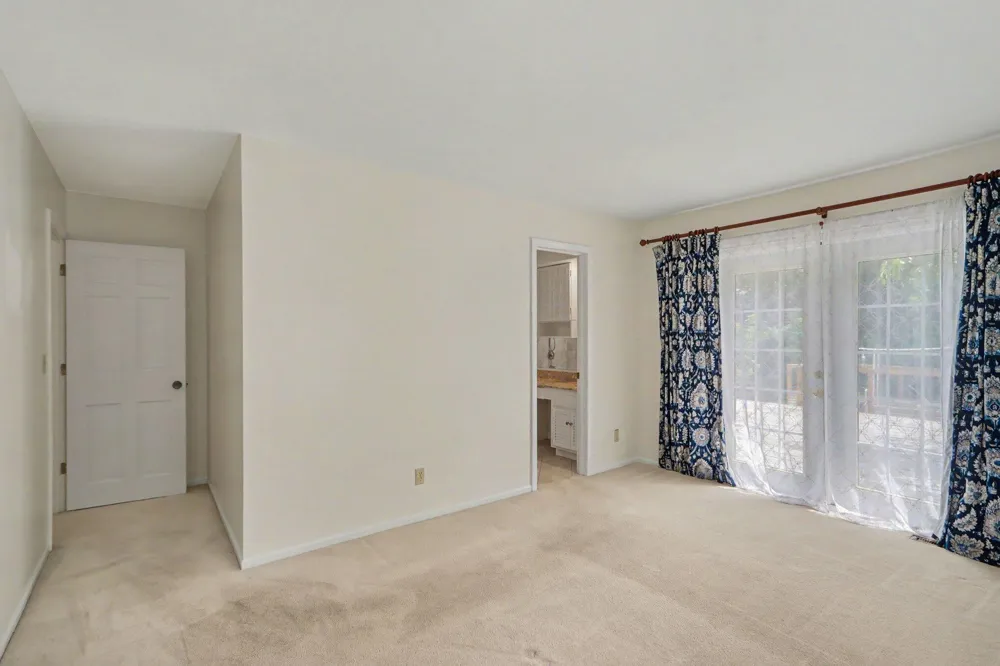 223 Dogwood Trail Battle Creek, MI 49017