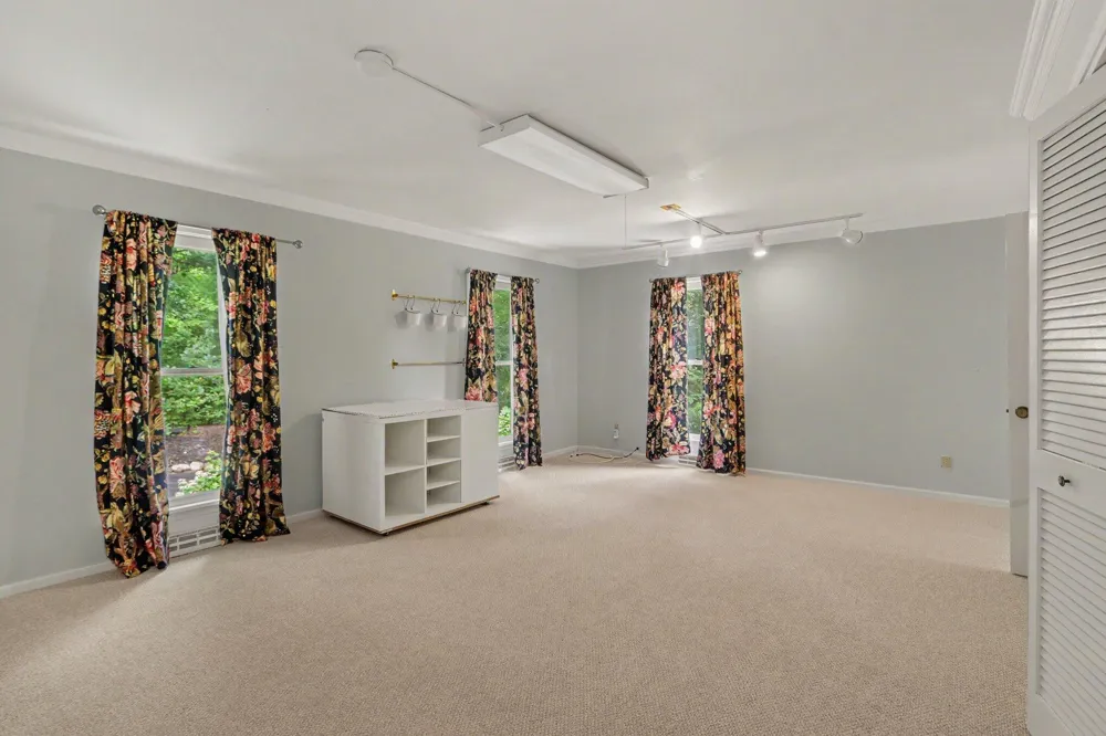 223 Dogwood Trail Battle Creek, MI 49017