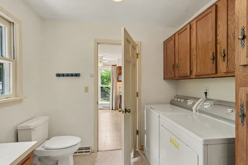 223 Dogwood Trail Battle Creek, MI 49017