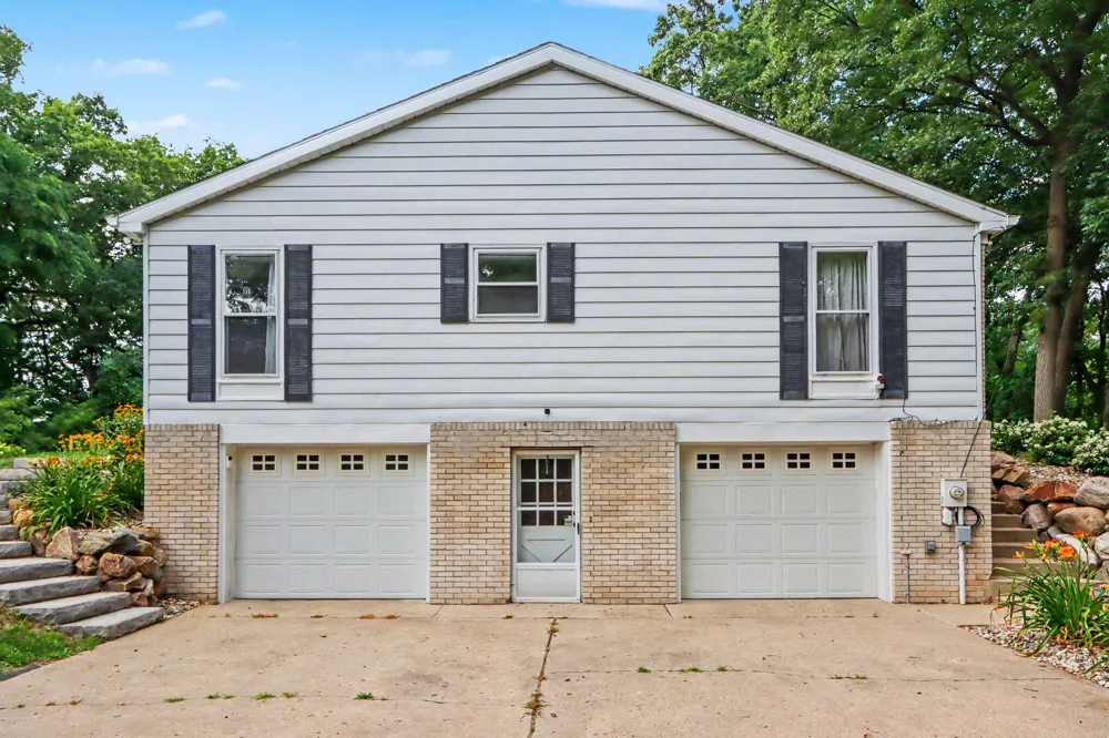 223 Dogwood Trail Battle Creek, MI 49017