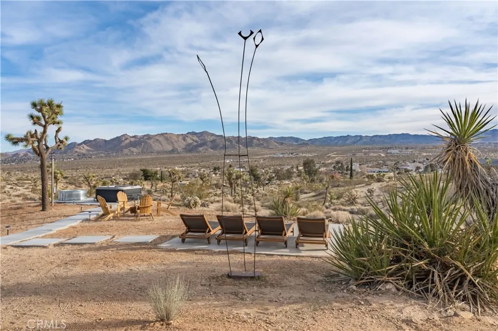 5951 Linda Lee Drive Yucca Valley, CA 92284