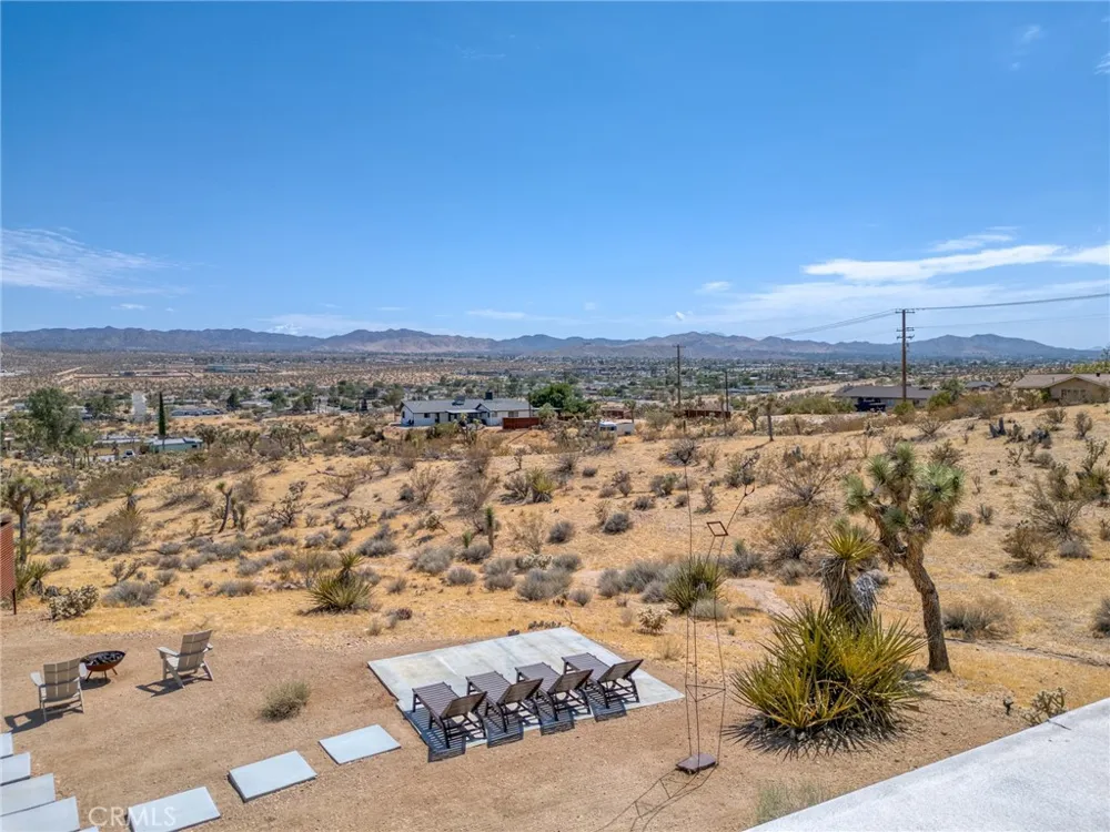 5951 Linda Lee Drive Yucca Valley, CA 92284