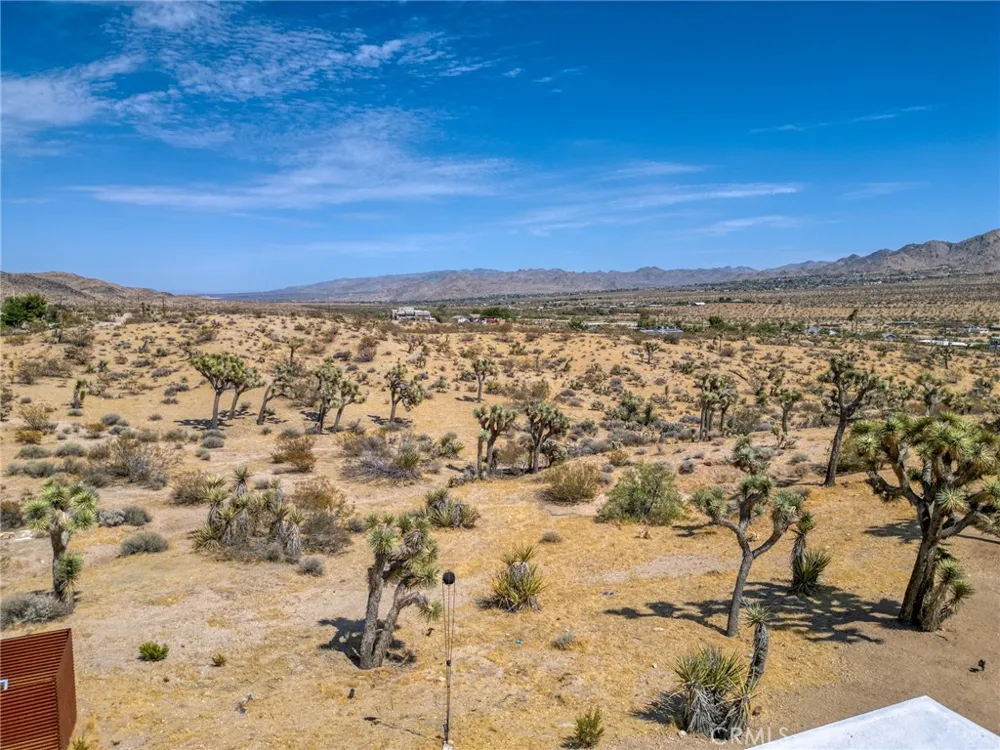 5951 Linda Lee Drive Yucca Valley, CA 92284