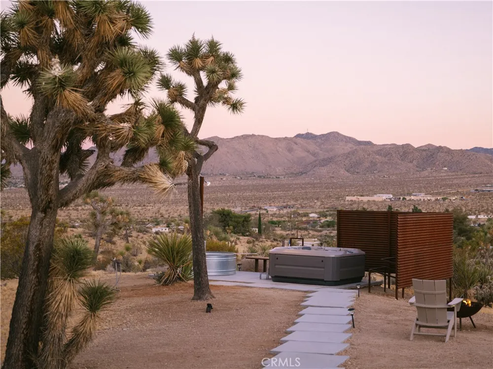 5951 Linda Lee Drive Yucca Valley, CA 92284