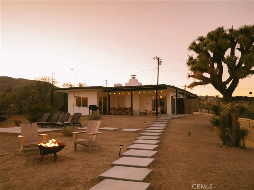 5951 Linda Lee Drive Yucca Valley, CA 92284