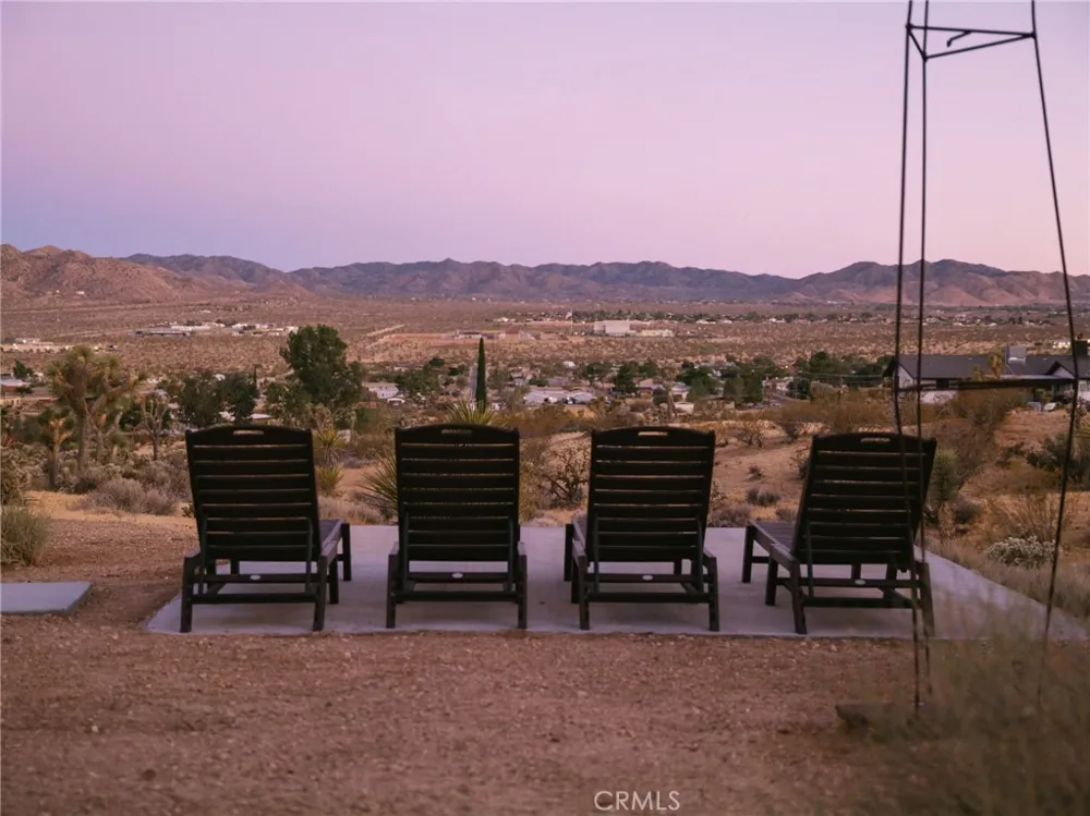 5951 Linda Lee Drive Yucca Valley, CA 92284