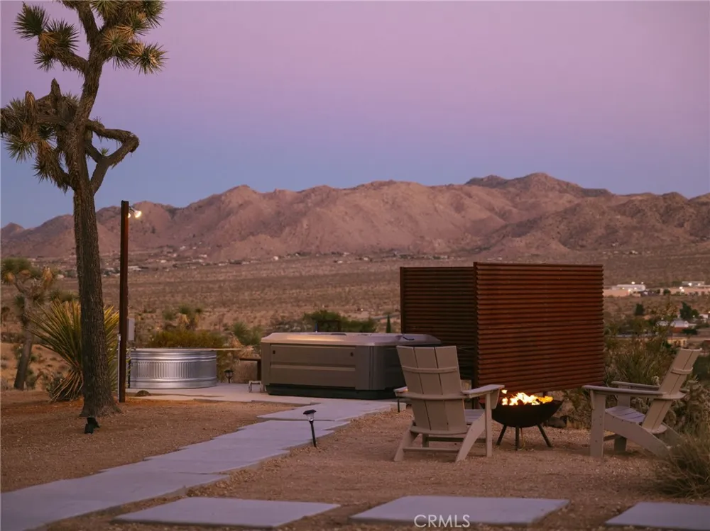 5951 Linda Lee Drive Yucca Valley, CA 92284