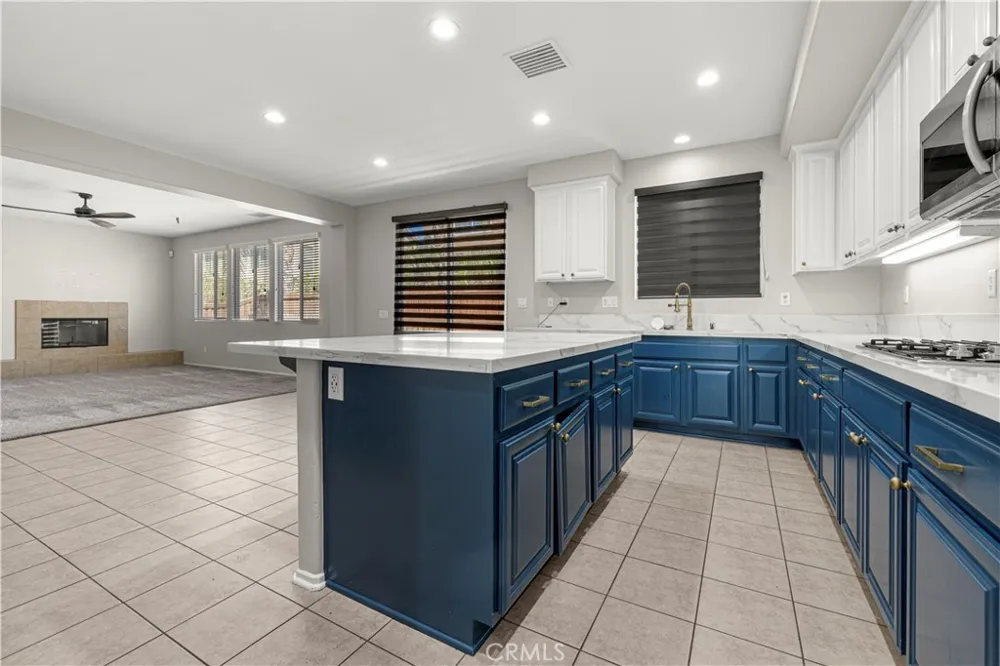 658 Winter Pine Street Beaumont, CA 92223