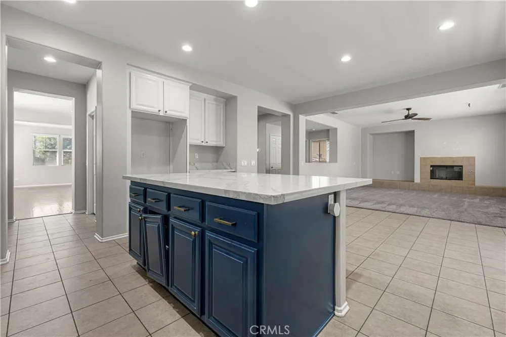658 Winter Pine Street Beaumont, CA 92223