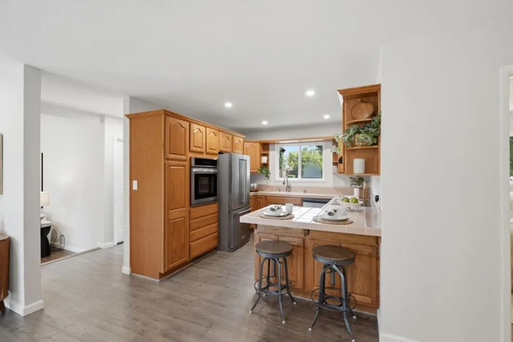 2239 Barrett Avenue San Jose, CA 95124