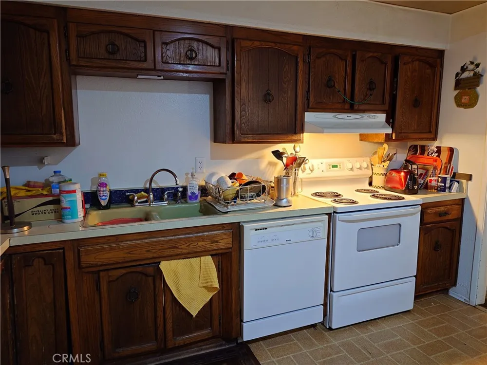 9340 Adlai Road Lakeside, CA 92040