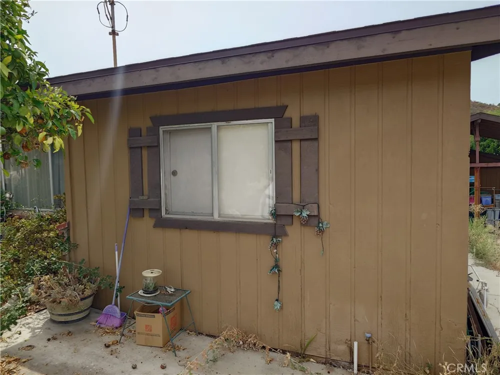 9340 Adlai Road Lakeside, CA 92040