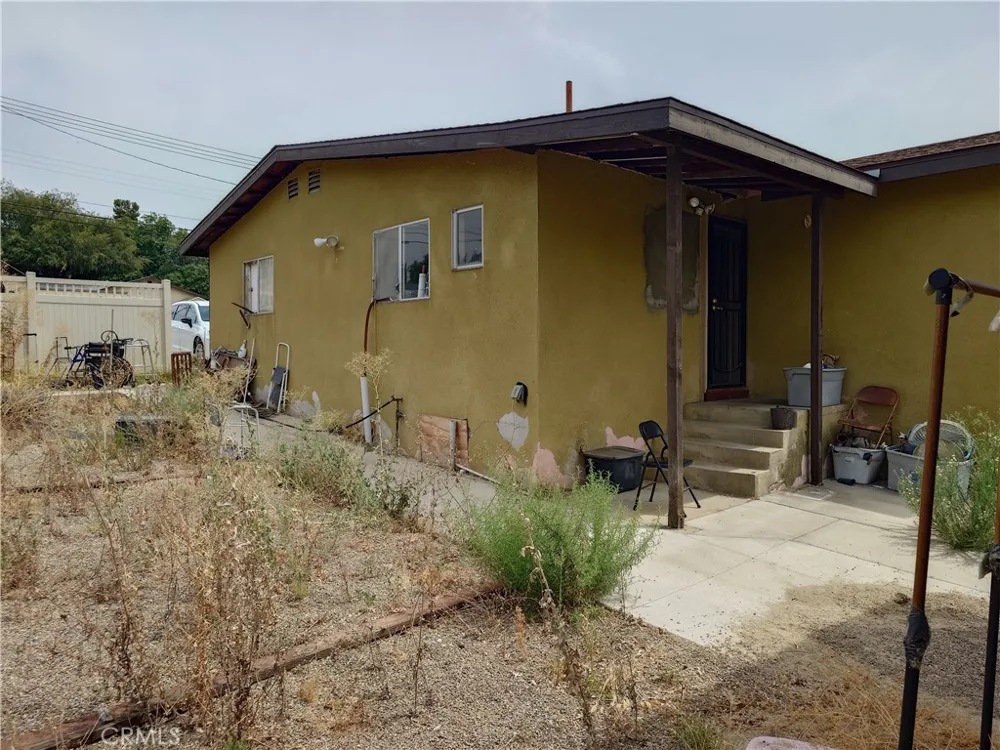 9340 Adlai Road Lakeside, CA 92040