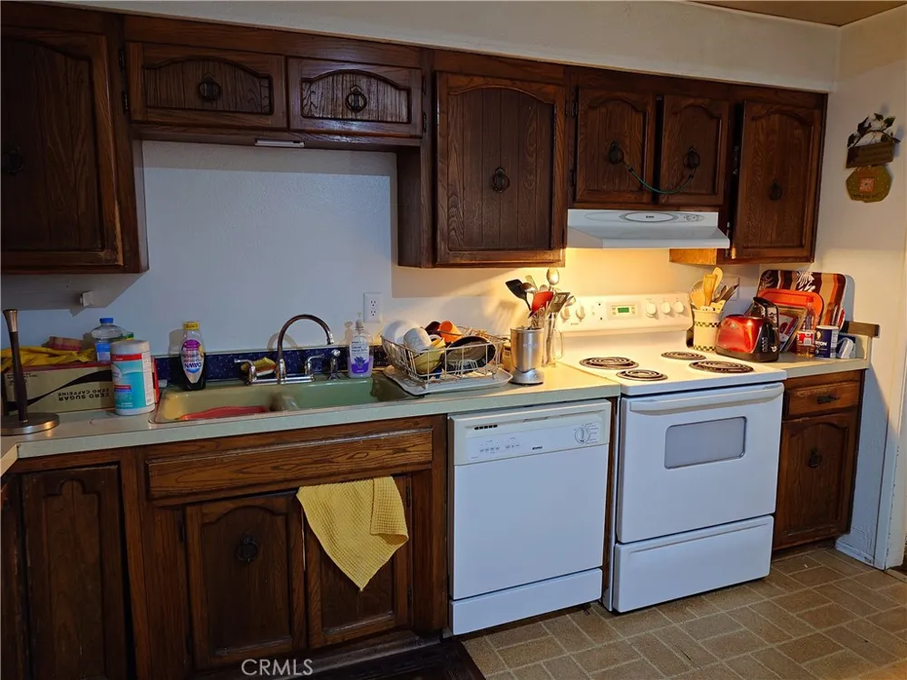 9340 Adlai Road Lakeside, CA 92040