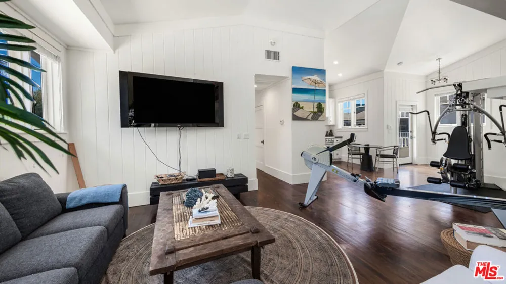 30718 Pacific Coast Highway Malibu, CA 90265
