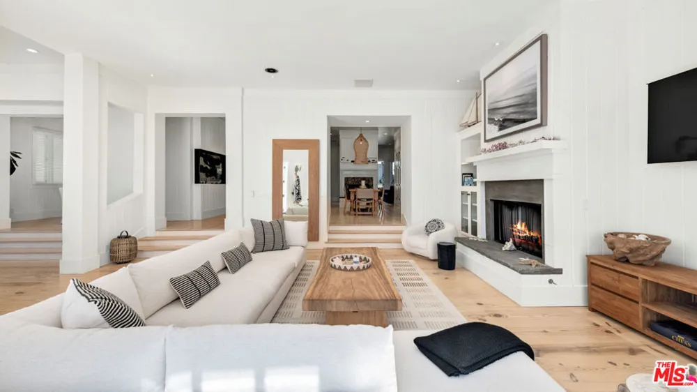 30718 Pacific Coast Highway Malibu, CA 90265