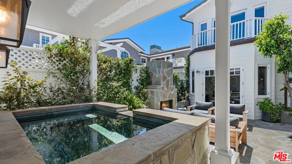 30718 Pacific Coast Highway Malibu, CA 90265