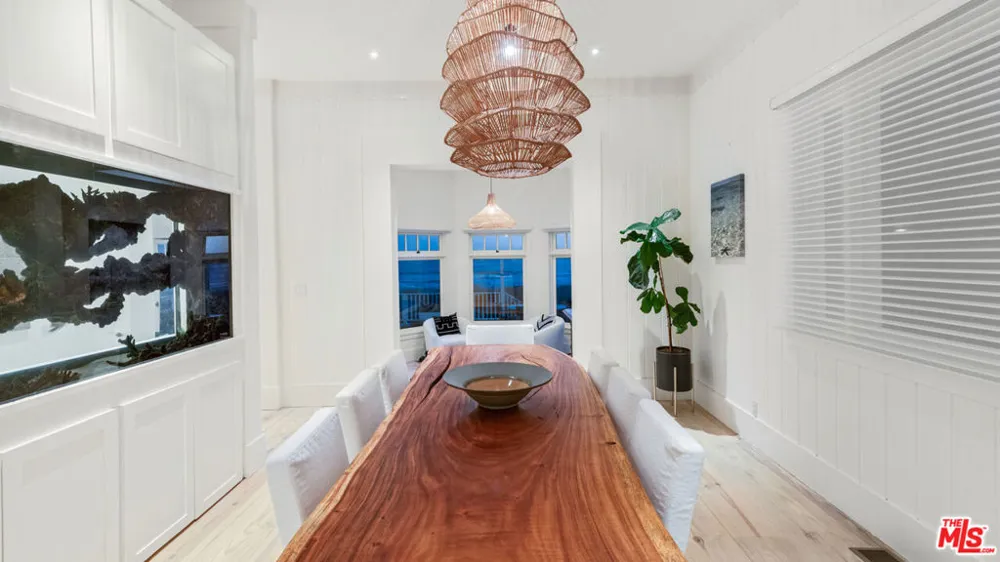30718 Pacific Coast Highway Malibu, CA 90265
