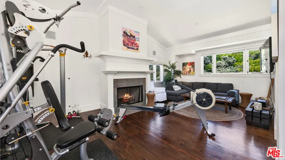 30718 Pacific Coast Highway Malibu, CA 90265