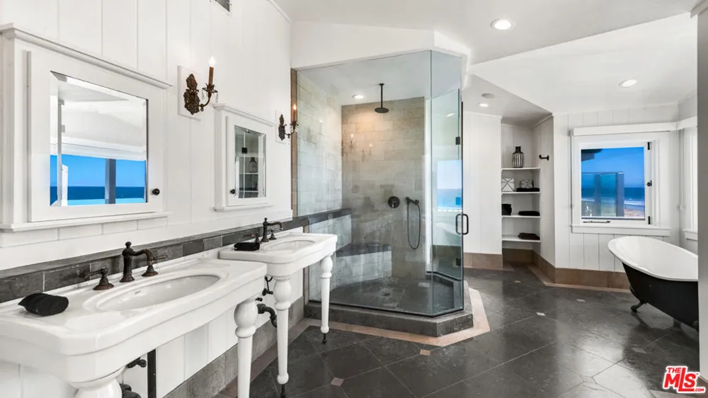 30718 Pacific Coast Highway Malibu, CA 90265