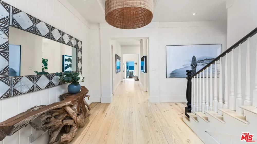 30718 Pacific Coast Highway Malibu, CA 90265