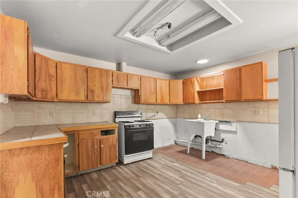 13920 Manakee Clearlake, CA 95422