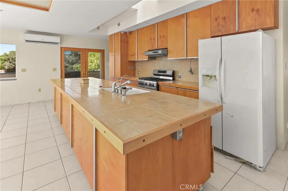 13920 Manakee Clearlake, CA 95422