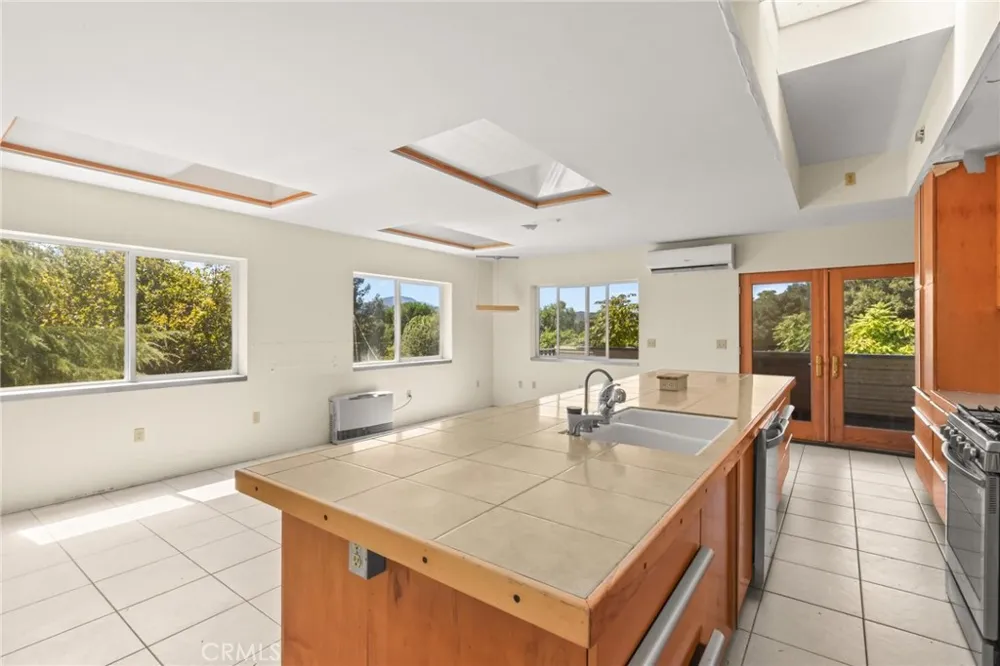 13920 Manakee Clearlake, CA 95422