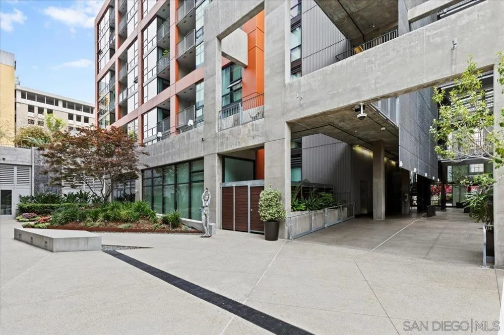 350 11th Ave #620 San Diego, CA 92101