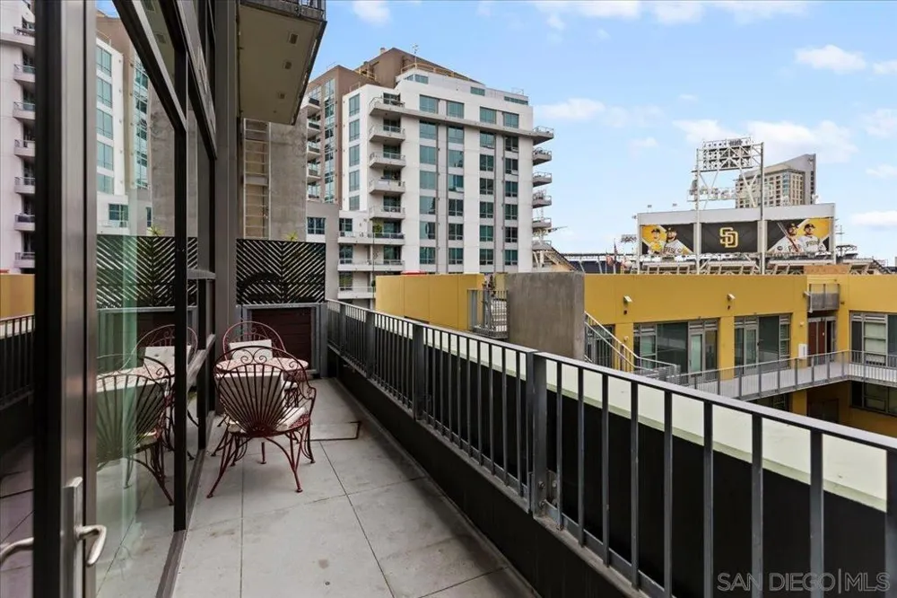 350 11th Ave #620 San Diego, CA 92101