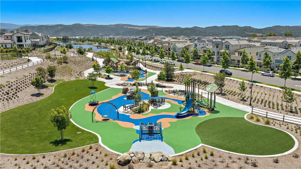 32 Welltree Way Rancho Mission Viejo, CA 92694