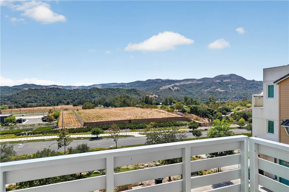 32 Welltree Way Rancho Mission Viejo, CA 92694