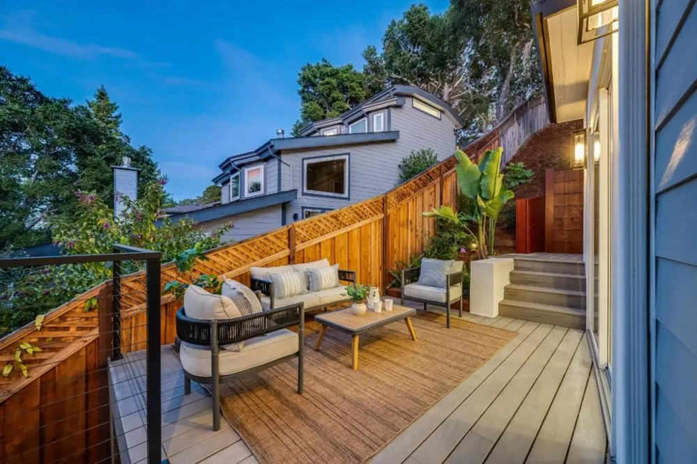 608 Lakeview Way Redwood City, CA 94062