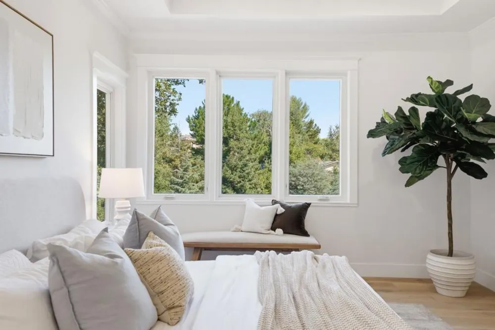 608 Lakeview Way Redwood City, CA 94062