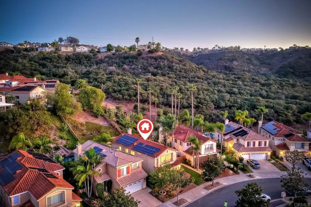 11647 Tree Hollow Lane San Diego, CA 92128
