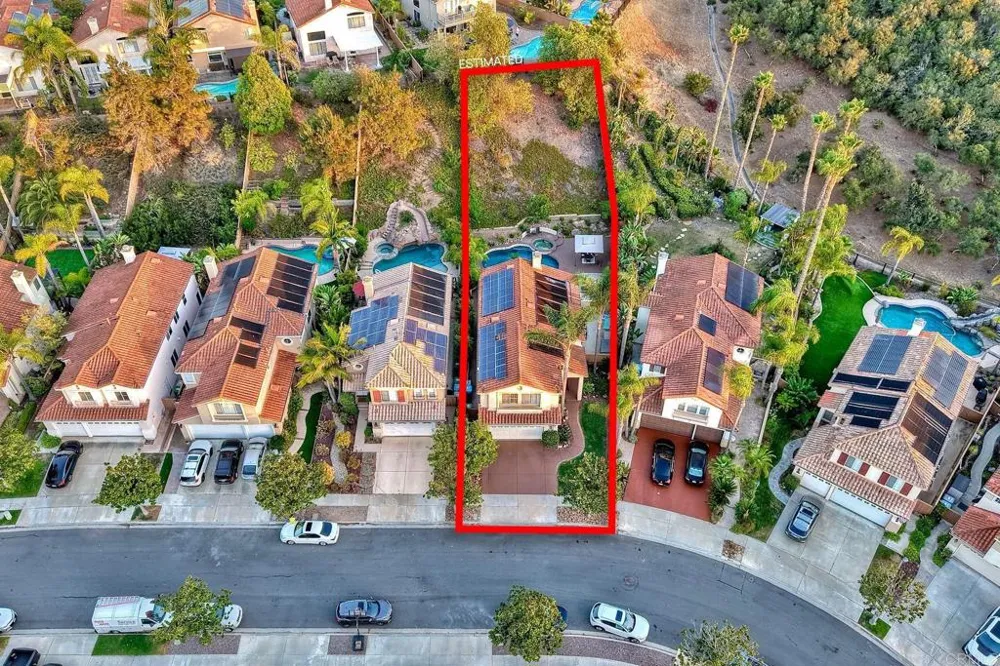11647 Tree Hollow Lane San Diego, CA 92128